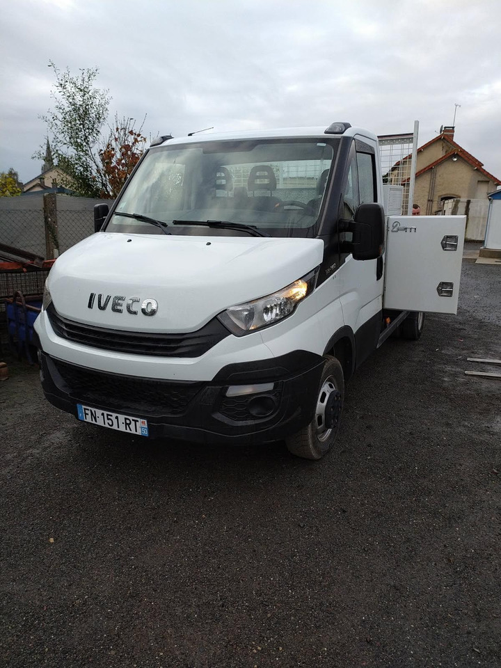 IVECO Daily 35 15 D - Tippbil lastbil: bild 1 IVECO Daily 35 15 D - Tippbil lastbil: bild 1
