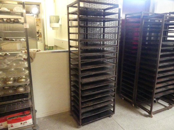 Chariot de four avec platine 60x40 cm (4 bords) - Bageriutrustning: bild 1 Chariot de four avec platine 60x40 cm (4 bords) - Bageriutrustning: bild 1