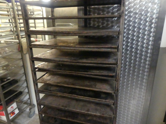 Chariot de four avec platine 60x40 cm (4 bords) - Bageriutrustning: bild 4 Chariot de four avec platine 60x40 cm (4 bords) - Bageriutrustning: bild 4