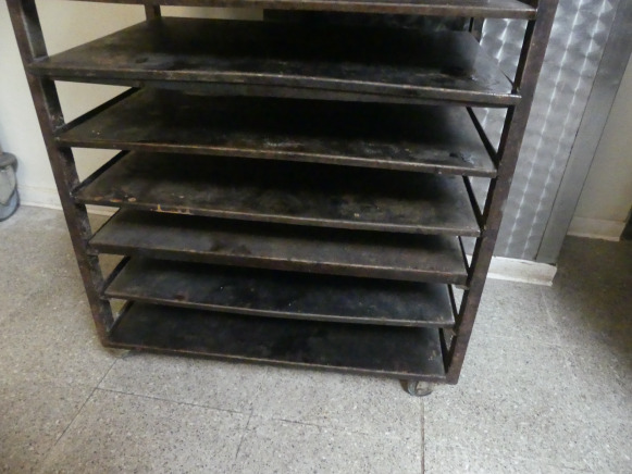 Chariot de four avec platine 60x40 cm (4 bords) - Bageriutrustning: bild 5 Chariot de four avec platine 60x40 cm (4 bords) - Bageriutrustning: bild 5