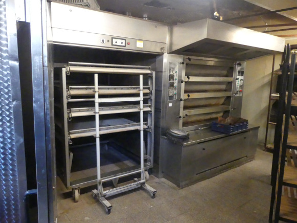 Four au mazout avec chambre étuve Ooms - Bageriutrustning: bild 1 Four au mazout avec chambre étuve Ooms - Bageriutrustning: bild 1