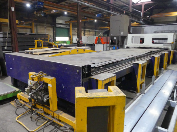 Machine de découpe laser CO² avec refroidisseur et aspiration de fumée Bystronic Bylaser 6000 - Metallbearbetningsmaskin: bild 4 Machine de découpe laser CO² avec refroidisseur et aspiration de fumée Bystronic Bylaser 6000 - Metallbearbetningsmaskin: bild 4