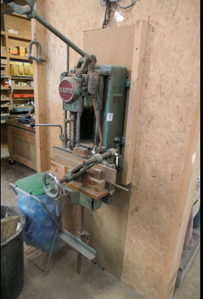 Mortaiseuse à chaîne Rapid - Träbearbetningsmaskin: bild 1 Mortaiseuse à chaîne Rapid - Träbearbetningsmaskin: bild 1