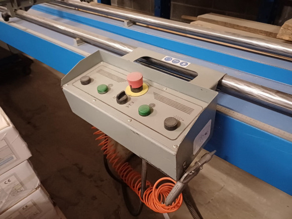 Scie à onglet double tête pour chassis Pertici Univer 332 IP - Träbearbetningsmaskin: bild 5 Scie à onglet double tête pour chassis Pertici Univer 332 IP - Träbearbetningsmaskin: bild 5