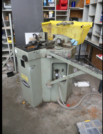 Sertisseuse pneumatique Eisele PRESSTA - Metallbearbetningsmaskin: bild 2 Sertisseuse pneumatique Eisele PRESSTA - Metallbearbetningsmaskin: bild 2