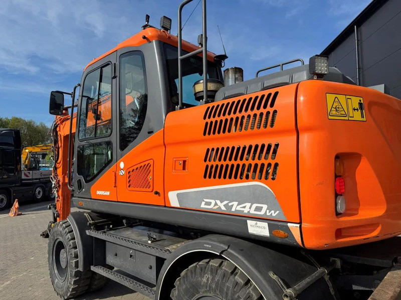 Doosan DX140-5 2018 - Grävmaskin på däck: bild 4 Doosan DX140-5 2018 - Grävmaskin på däck: bild 4