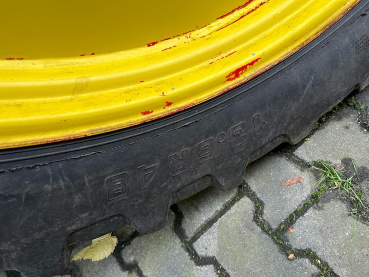 Alliance 13.6R48 inkl. KN Kupplung - Däck för Lantbruksmaskiner: bild 4 Alliance 13.6R48 inkl. KN Kupplung - Däck för Lantbruksmaskiner: bild 4