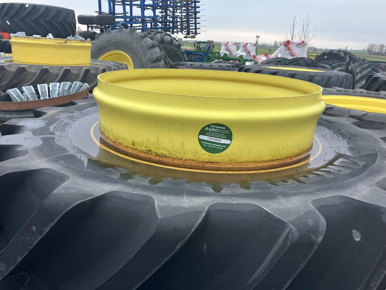 Bridgestone 600/65R34 - Däck för Lantbruksmaskiner: bild 2 Bridgestone 600/65R34 - Däck för Lantbruksmaskiner: bild 2