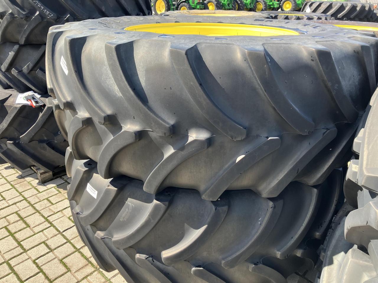 Firestone 710/70R42 - Däck för Lantbruksmaskiner: bild 1 Firestone 710/70R42 - Däck för Lantbruksmaskiner: bild 1