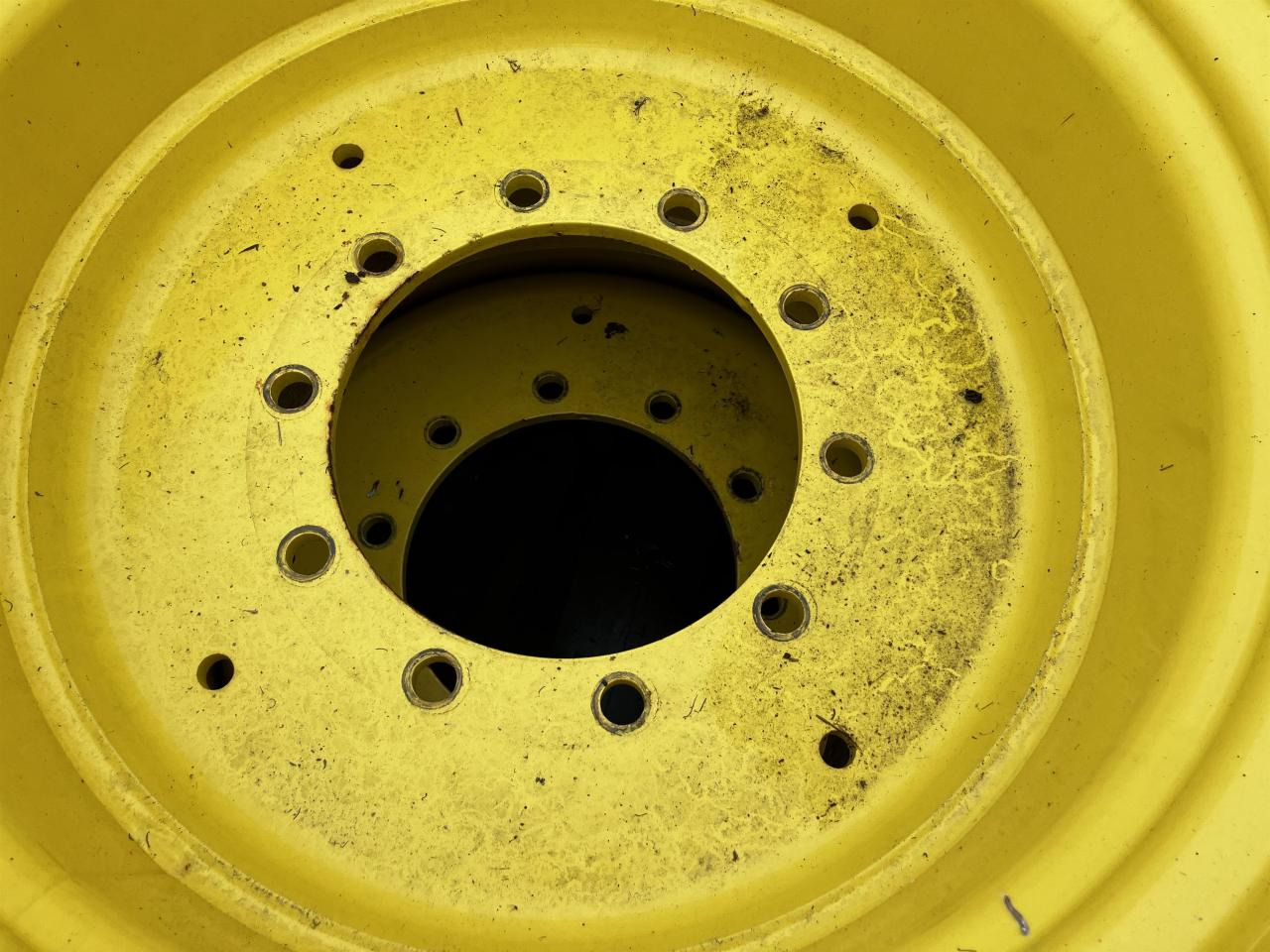 John Deere 15x28 - Däck för Lantbruksmaskiner: bild 4 John Deere 15x28 - Däck för Lantbruksmaskiner: bild 4