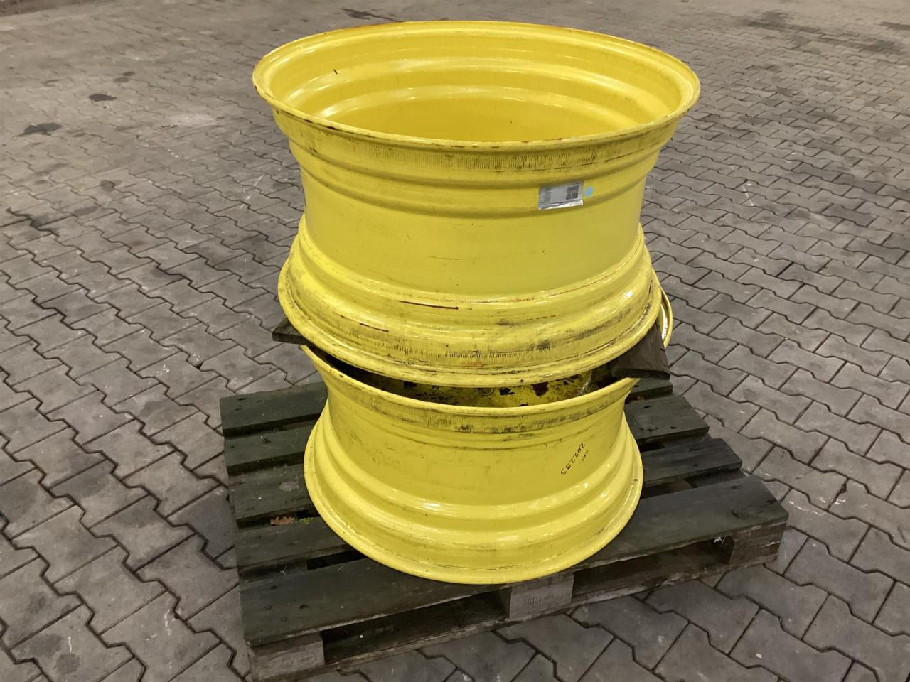 John Deere 16x30 - Däck för Lantbruksmaskiner: bild 1 John Deere 16x30 - Däck för Lantbruksmaskiner: bild 1