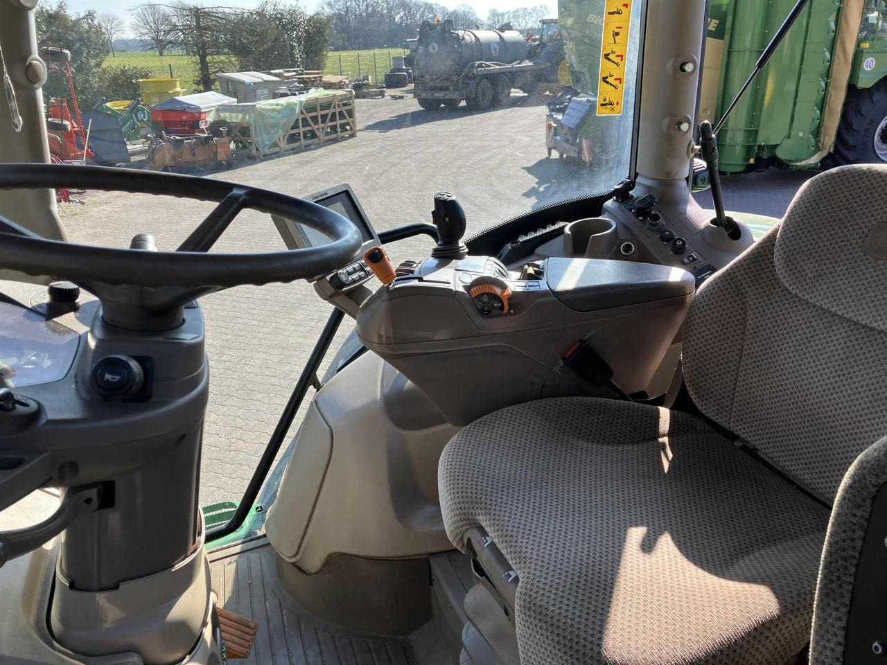 John Deere 6195R - Traktor: bild 4 John Deere 6195R - Traktor: bild 4