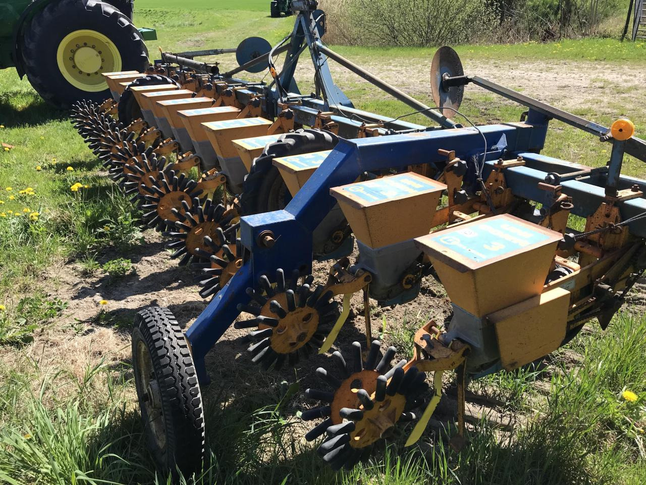 Kleine Uni Corn 3 - Såmaskin: bild 1 Kleine Uni Corn 3 - Såmaskin: bild 1