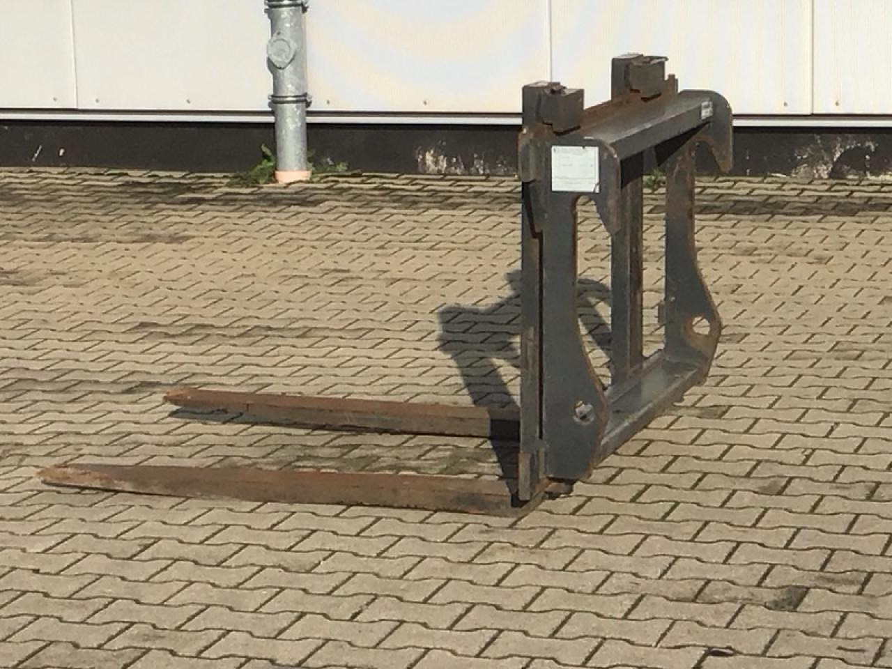 Kramer 1200 mm Palettengabel - Frontlastar för traktor: bild 1 Kramer 1200 mm Palettengabel - Frontlastar för traktor: bild 1