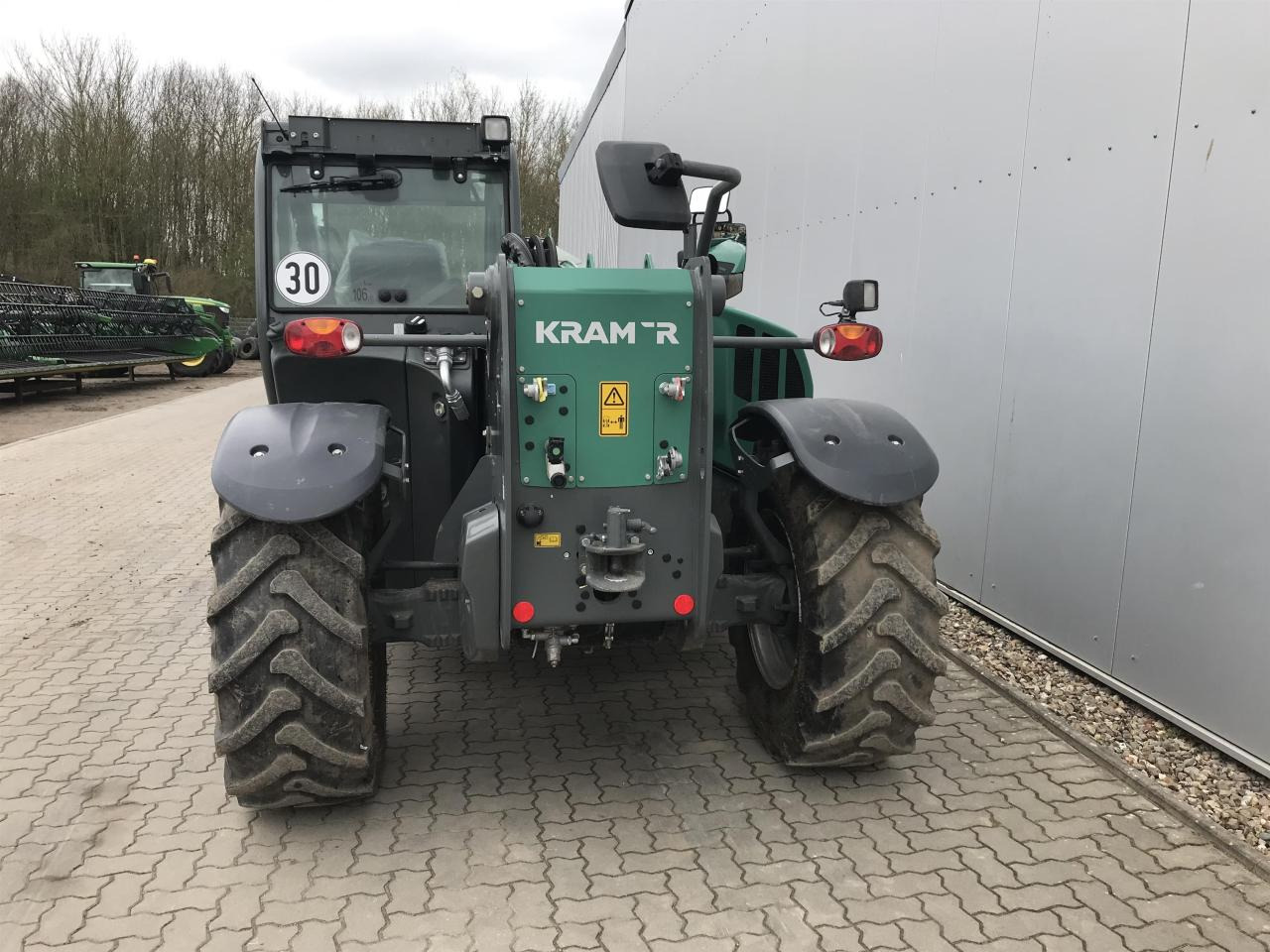 Kramer KT357 - Teleskoplastar: bild 4 Kramer KT357 - Teleskoplastar: bild 4