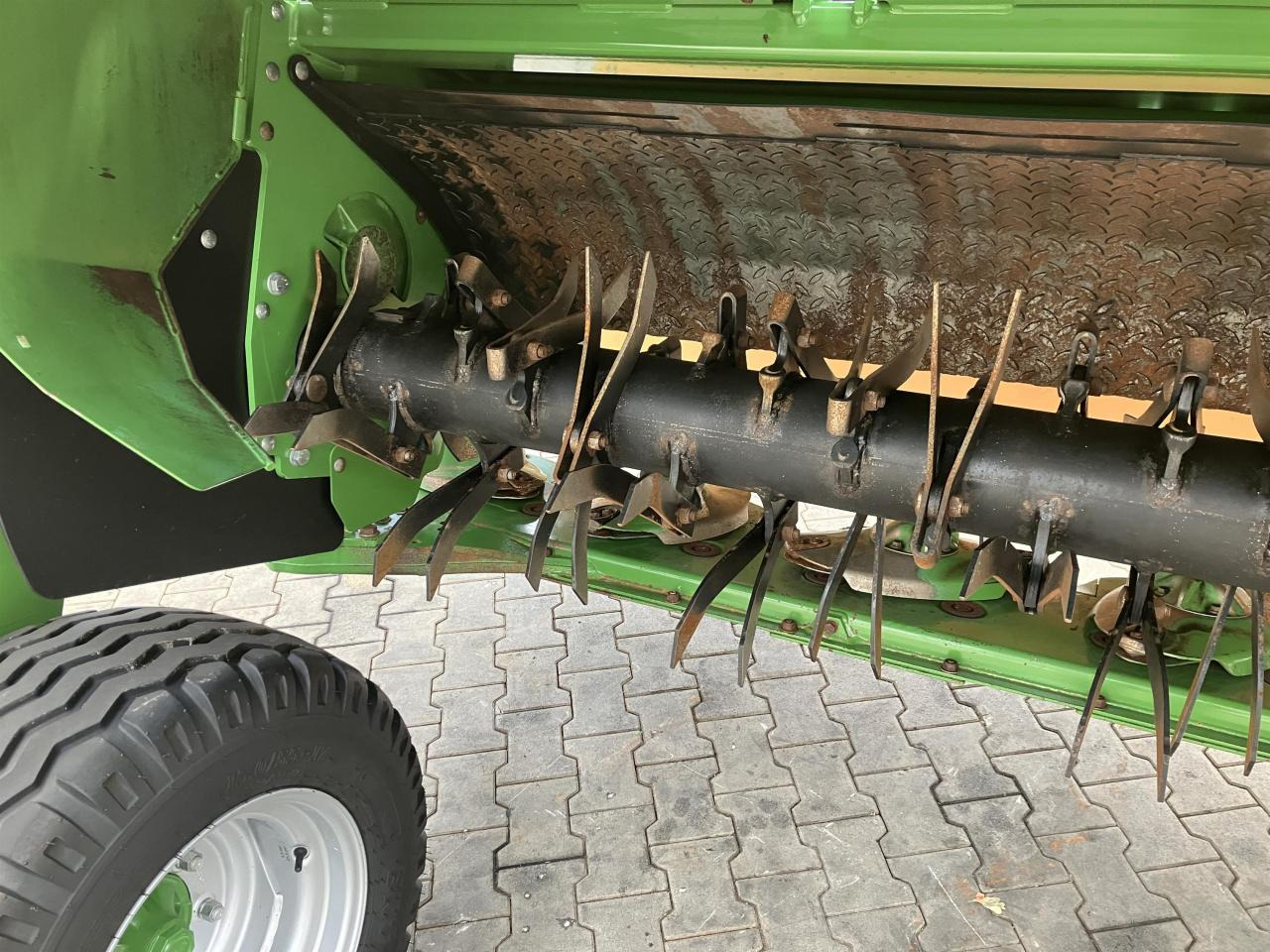 Krone EC TS 320 CV - Slåttermaskin: bild 5 Krone EC TS 320 CV - Slåttermaskin: bild 5