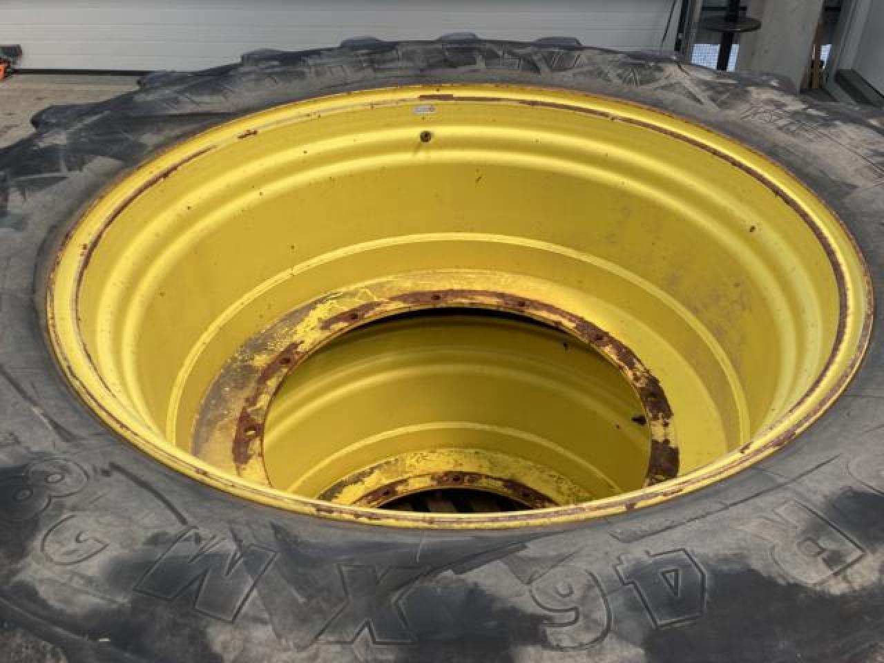 Michelin 620/70R46 - Däck för Lantbruksmaskiner: bild 4 Michelin 620/70R46 - Däck för Lantbruksmaskiner: bild 4