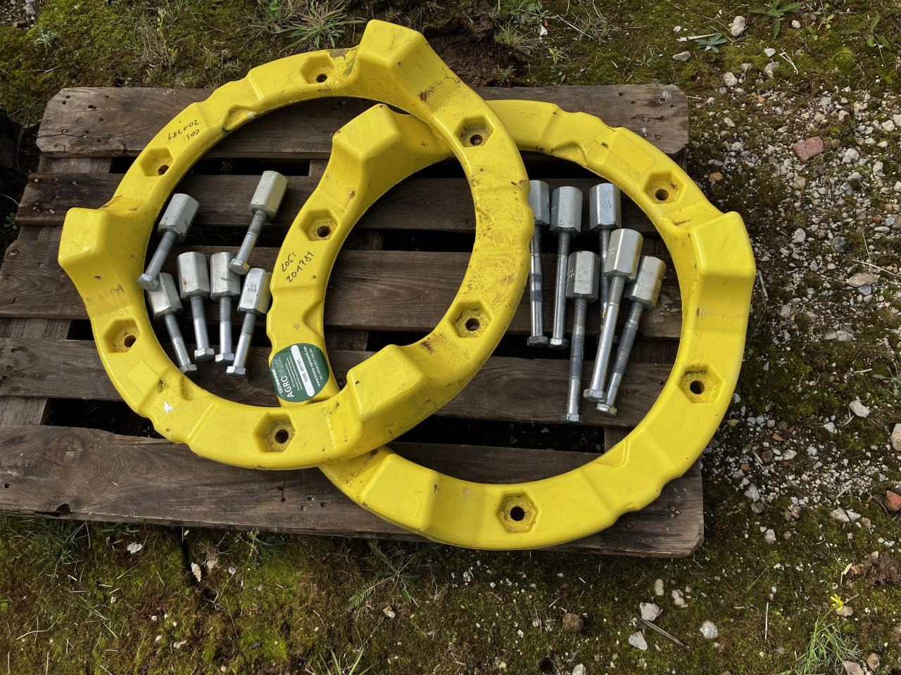 John Deere 70 kg + 530 kg - Reservdelar för Lantbruksmaskiner: bild 2 John Deere 70 kg + 530 kg - Reservdelar för Lantbruksmaskiner: bild 2