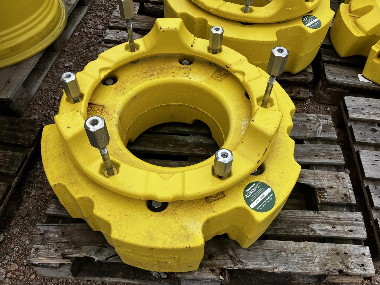 John Deere 70 kg + 900 kg - Reservdelar för Lantbruksmaskiner: bild 2 John Deere 70 kg + 900 kg - Reservdelar för Lantbruksmaskiner: bild 2