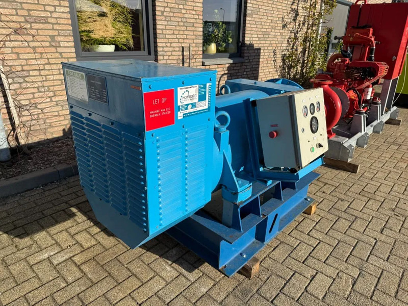 AVK 450 kVA generatordeel Alternator as New ! 196 hours - Elgenerator: bild 1 AVK 450 kVA generatordeel Alternator as New ! 196 hours - Elgenerator: bild 1