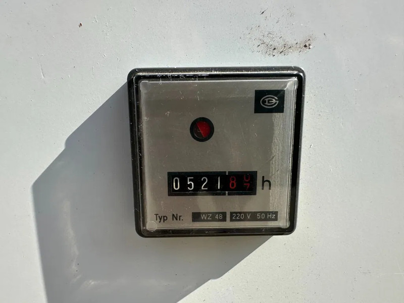 DAF 1160 AvK 105 kVA noodstroom generatorset 521 hours ! - Elgenerator: bild 5 DAF 1160 AvK 105 kVA noodstroom generatorset 521 hours ! - Elgenerator: bild 5