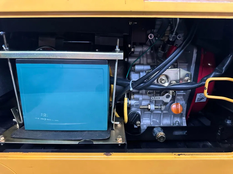 Diesel Diesel Generator UK-9500 5.5 kW 230 en 400 Volt Silent Diesel generator New ! - Elgenerator: bild 5 Diesel Diesel Generator UK-9500 5.5 kW 230 en 400 Volt Silent Diesel generator New ! - Elgenerator: bild 5