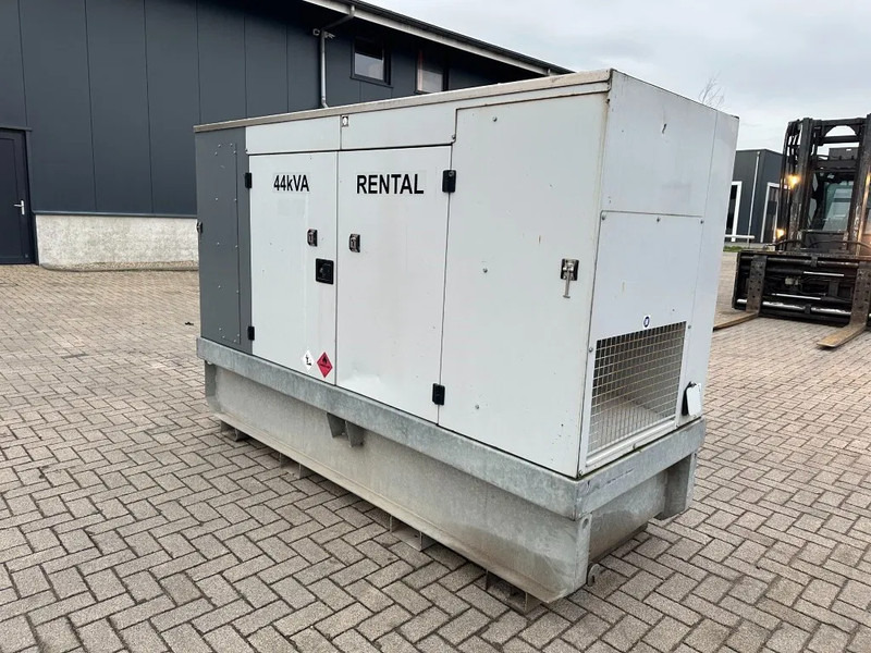 Elgenerator Europower EPUS44TDE Kubota Leroy Somer 44 kVA Supersilent Rental generatorset: bild 13