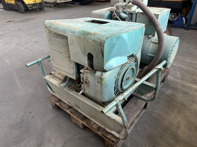 GENERATOR Onan Portaweld 200 Las generator Welding generator 200 Amp Benzine Petrol - Elgenerator: bild 2 GENERATOR Onan Portaweld 200 Las generator Welding generator 200 Amp Benzine Petrol - Elgenerator: bild 2