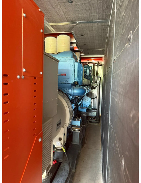 Grupel Baudouin 2200 kVA Silent generatorset in 40 ft container Overstock New ! - Elgenerator: bild 5 Grupel Baudouin 2200 kVA Silent generatorset in 40 ft container Overstock New ! - Elgenerator: bild 5