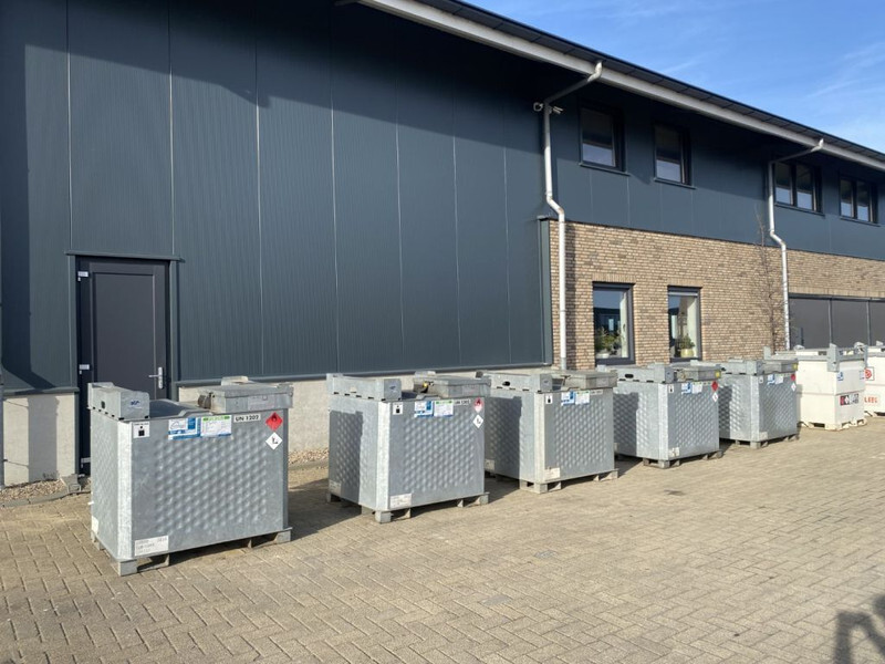 IBC Rietberg 1000 liter IBC Dieseltank Gegalvaniseerd - Lagringstank: bild 1 IBC Rietberg 1000 liter IBC Dieseltank Gegalvaniseerd - Lagringstank: bild 1