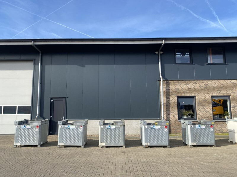 IBC Rietberg 1000 liter IBC Dieseltank Gegalvaniseerd - Lagringstank: bild 2 IBC Rietberg 1000 liter IBC Dieseltank Gegalvaniseerd - Lagringstank: bild 2