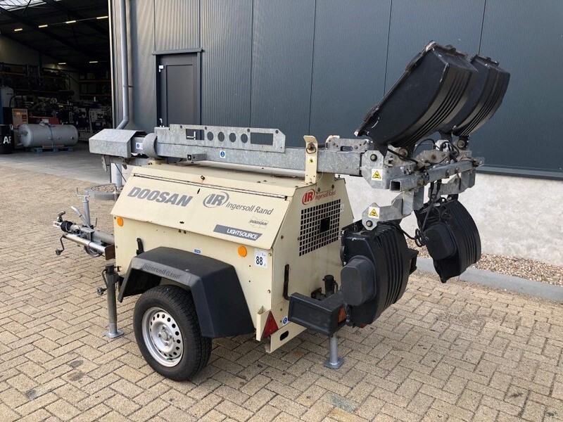 Ingersoll Rand Kubota LT6K 9 meter light tower generator - Belysningsmast: bild 4 Ingersoll Rand Kubota LT6K 9 meter light tower generator - Belysningsmast: bild 4