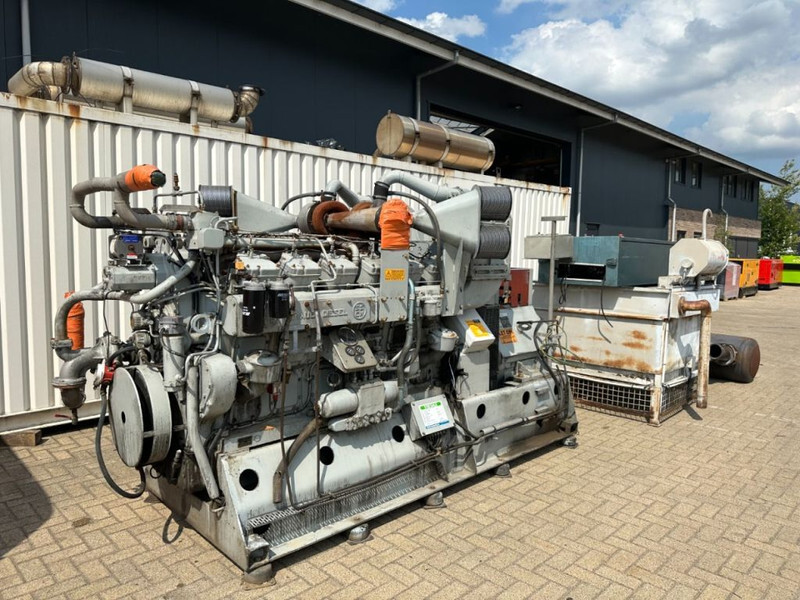 POYAUD Poyaud Unelec 630 kVA generatorset ex emergency - Elgenerator: bild 2 POYAUD Poyaud Unelec 630 kVA generatorset ex emergency - Elgenerator: bild 2