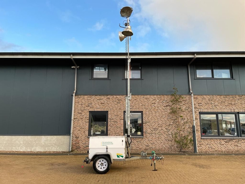Perkins Mecc Alte Spa 5 kVA Mobiele Lichtmast Aggregaat Light Tower - Belysningsmast: bild 2 Perkins Mecc Alte Spa 5 kVA Mobiele Lichtmast Aggregaat Light Tower - Belysningsmast: bild 2