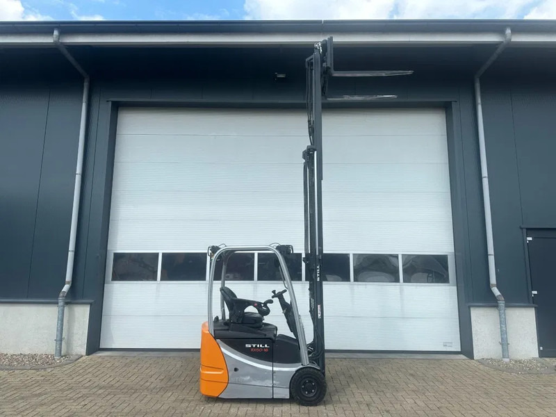 Still RX50-15 1.5 ton Triplex Freelift Sideshift Elektra Heftruck accu 2023 ! - Eltruck: bild 3 Still RX50-15 1.5 ton Triplex Freelift Sideshift Elektra Heftruck accu 2023 ! - Eltruck: bild 3