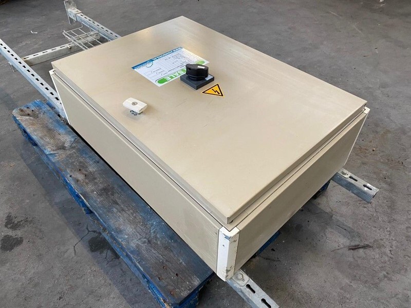 Vermogensschakelaar 630 Ampere Power Breaker Vermogensschakelaar as New ! - Elgenerator: bild 5 Vermogensschakelaar 630 Ampere Power Breaker Vermogensschakelaar as New ! - Elgenerator: bild 5