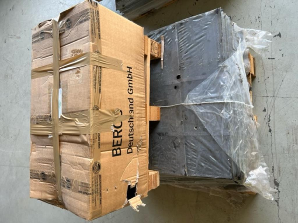 Berco -NEU- 98 x 3-Steg Bodenplatten 800mm -NEU- - Larvband för Bandgrävare: bild 5 Berco -NEU- 98 x 3-Steg Bodenplatten 800mm -NEU- - Larvband för Bandgrävare: bild 5