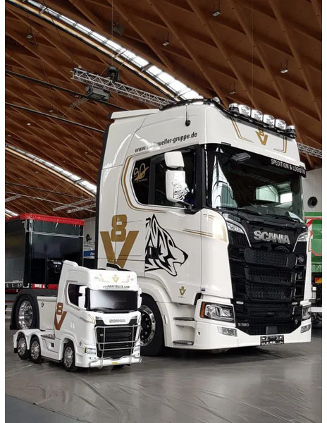 Scania 770ST V8 NGS SCANIA S770 - Dragbil: bild 5 Scania 770ST V8 NGS SCANIA S770 - Dragbil: bild 5