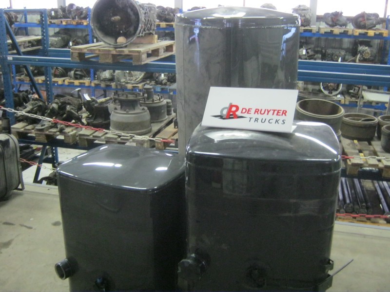 DAF Brandstoftanks voor CF en XF (staal) - Bränsletank för Lastbil: bild 3 DAF Brandstoftanks voor CF en XF (staal) - Bränsletank för Lastbil: bild 3