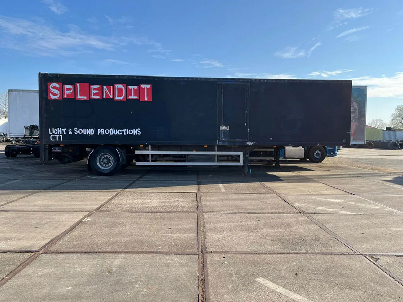 Netam-Fruehauf ONCRK 22110 - Skåp semitrailer: bild 3 Netam-Fruehauf ONCRK 22110 - Skåp semitrailer: bild 3