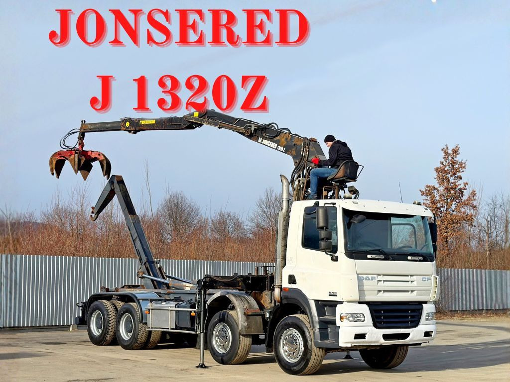 DAF CF 85.430 * ABROLLKIPPER + JONSERED J1320 Z /8x4 - Lastväxlare lastbil, Kranbil: bild 1 DAF CF 85.430 * ABROLLKIPPER + JONSERED J1320 Z /8x4 - Lastväxlare lastbil, Kranbil: bild 1