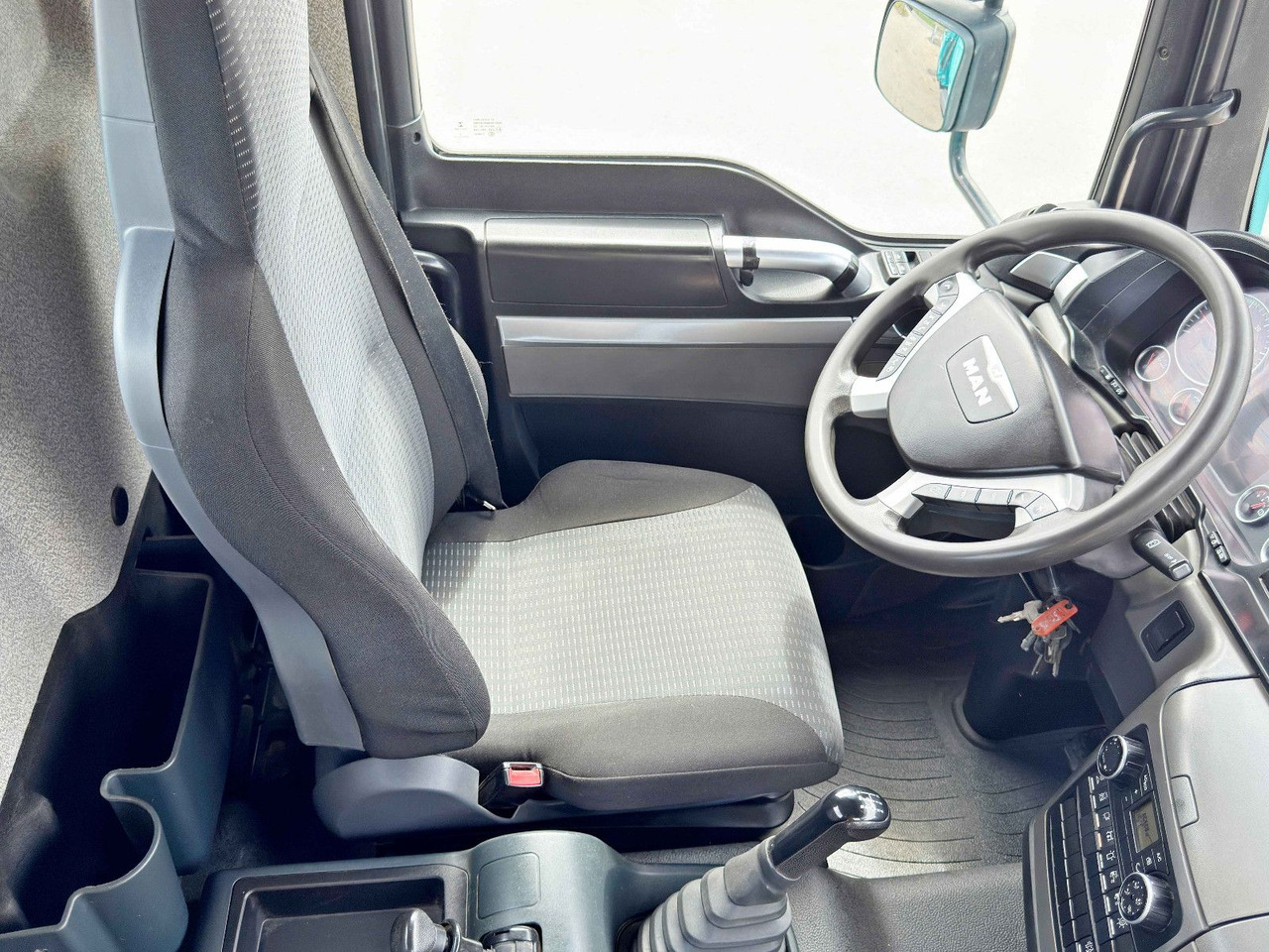 Tippbil lastbil, Kranbil MAN TGM 15.340 * Kipper 4,60 m * TOPZUSTAND: bild 12