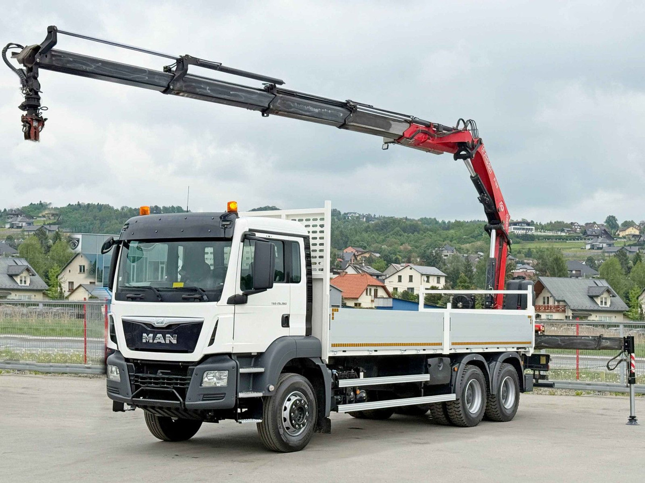 MAN TGS 26.360* FASSI F195A.2.24 / FUNK * 6x4 * TOP - Kranbil: bild 2 MAN TGS 26.360* FASSI F195A.2.24 / FUNK * 6x4 * TOP - Kranbil: bild 2