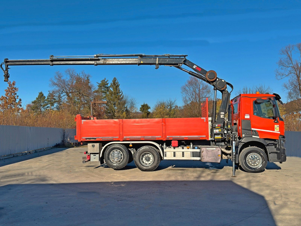 Renault C430 * HIAB 144 BS - 3 HIDUO+ FUNK/ 6x2 - Tippbil lastbil, Kranbil: bild 5 Renault C430 * HIAB 144 BS - 3 HIDUO+ FUNK/ 6x2 - Tippbil lastbil, Kranbil: bild 5