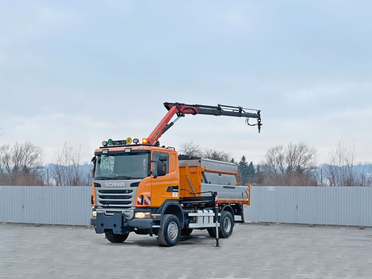 Scania R 420 * PK 11002/FUNK * sandblaste - Tippbil lastbil, Kranbil: bild 4 Scania R 420 * PK 11002/FUNK * sandblaste - Tippbil lastbil, Kranbil: bild 4