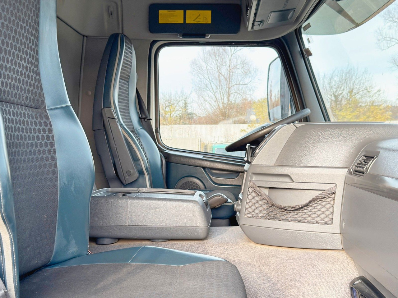 Leasa  Volvo FMX 460 Kipper 6,40m + PALFINGER PK 18002 EH D Volvo FMX 460 Kipper 6,40m + PALFINGER PK 18002 EH D: bild 11