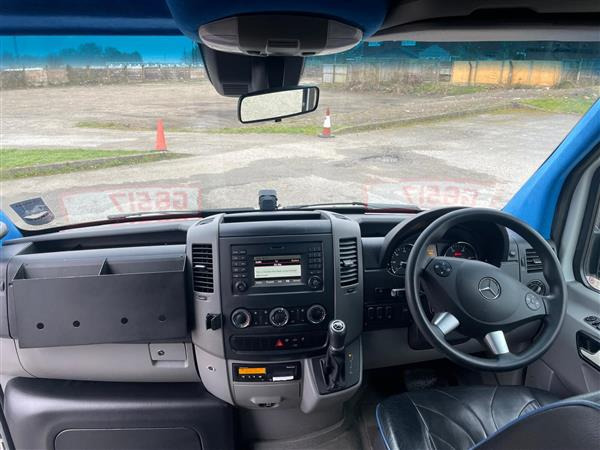 Minibuss, Persontransport 2017 Mercedes sprinter 516cdi 16 seater: bild 8 Minibuss, Persontransport 2017 Mercedes sprinter 516cdi 16 seater: bild 8