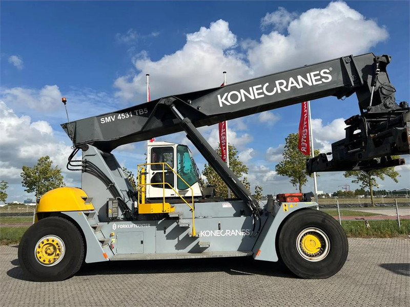 KONECRANES SMV 4531 TB5 - Reachstacker: bild 1 KONECRANES SMV 4531 TB5 - Reachstacker: bild 1
