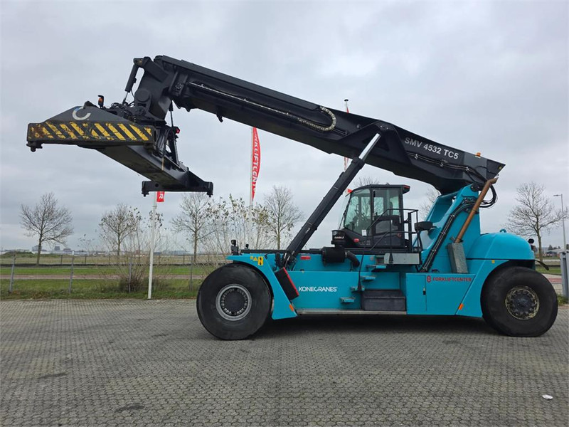 KONECRANES SMV 4532 TC5 - Reachstacker: bild 2 KONECRANES SMV 4532 TC5 - Reachstacker: bild 2