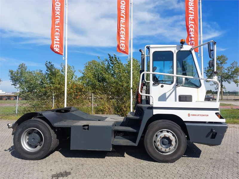 Terberg YT182 - Terminaltraktor: bild 3 Terberg YT182 - Terminaltraktor: bild 3